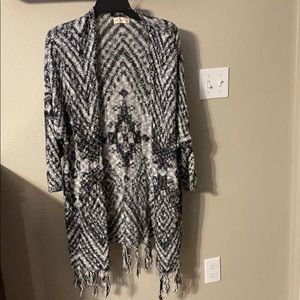 Great condition Hollister cardigan size large